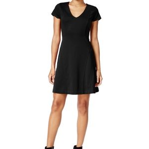 Maison Jules Fit N Flare V-Neck Dress Black XXS